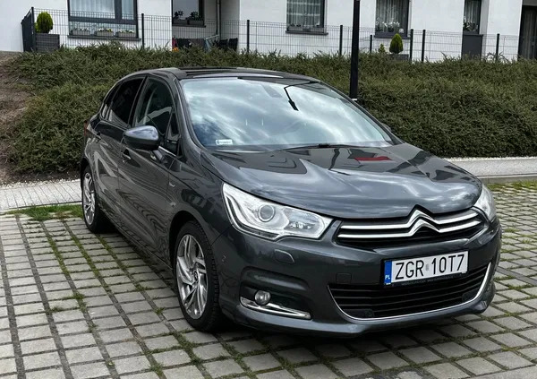 kujawsko-pomorskie Citroen C4 cena 26000 przebieg: 231000, rok produkcji 2010 z Szczecin